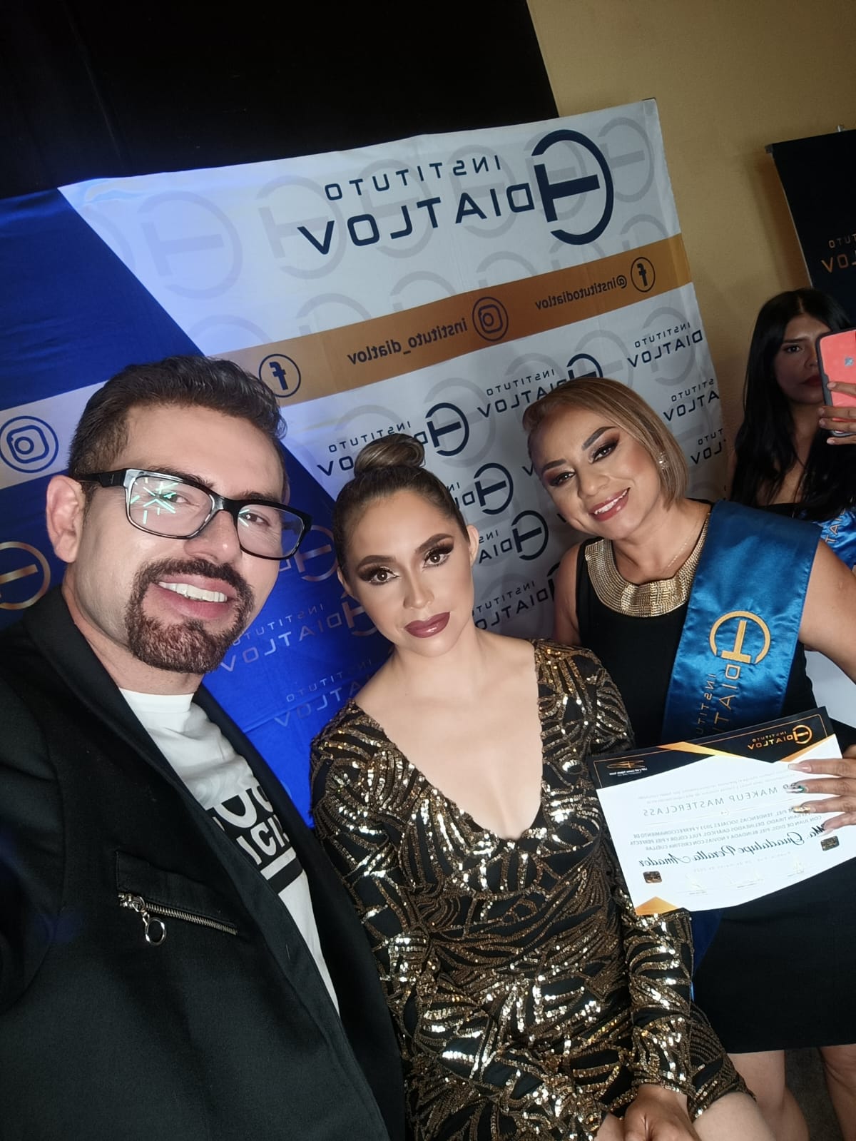 Maquillaje artístico Lu'Josa Salón 8